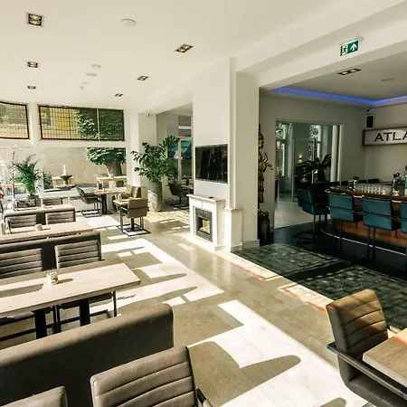 Hotel Atlas 4*
