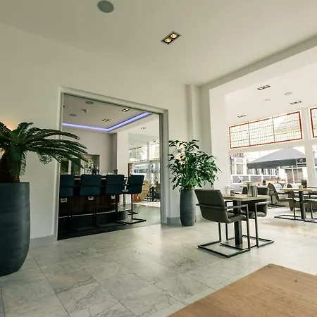 Hotel Atlas 4*
